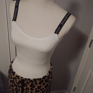 Juicy Contour top and cheetah print bottoms